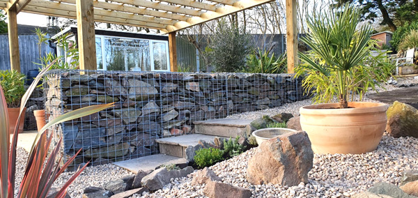 pergoda-and-gabion