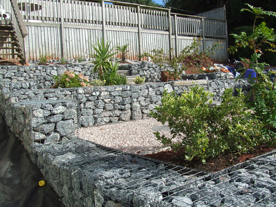 how-to-landcape-using-gabions