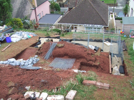 how-to-terrace-a-garden-using-gabions